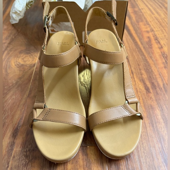 NIB Teva Women's Arrabelle Universal Wedge Sandal Tan Size 7 - Picture 15 of 16